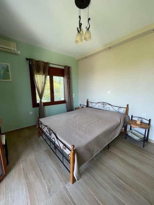 Apartamento Eirini House Leonídion Exterior foto